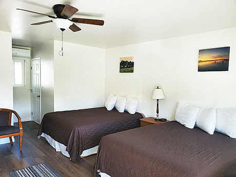 double bed room