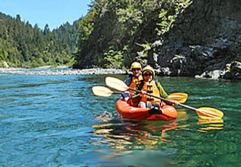 Smith River Rafting Near Jedediah Smith Park Redwoods